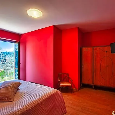 Al Colle Bed & Breakfast Pescosolido
