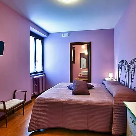 Al Colle Bed & Breakfast 4*