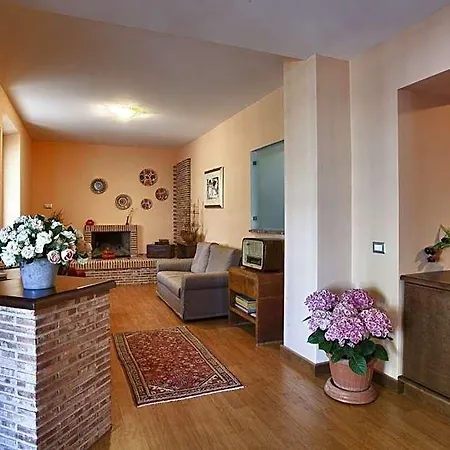 Al Colle Bed & Breakfast Pescosolido