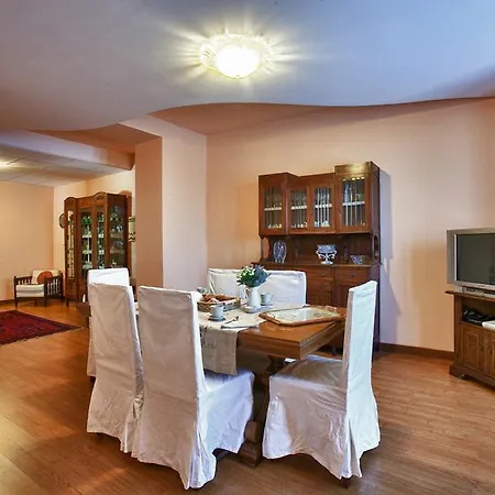 Al Colle Bed & Breakfast *